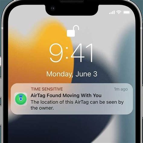 apple airtag tracking alert.